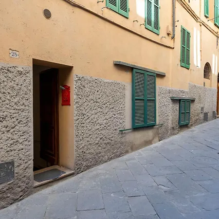 Apartamento Nel Cuore Di Siena, Con Vista Sulla Torre Del Mangia