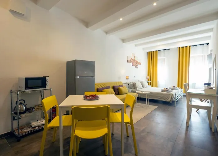 Rialto28 - Vista Torre Del Mangia - Naonbnb Апартаменты Сиена