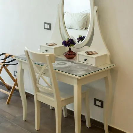شقة Rialto28 - Vista Torre Del Mangia - Naonbnb *